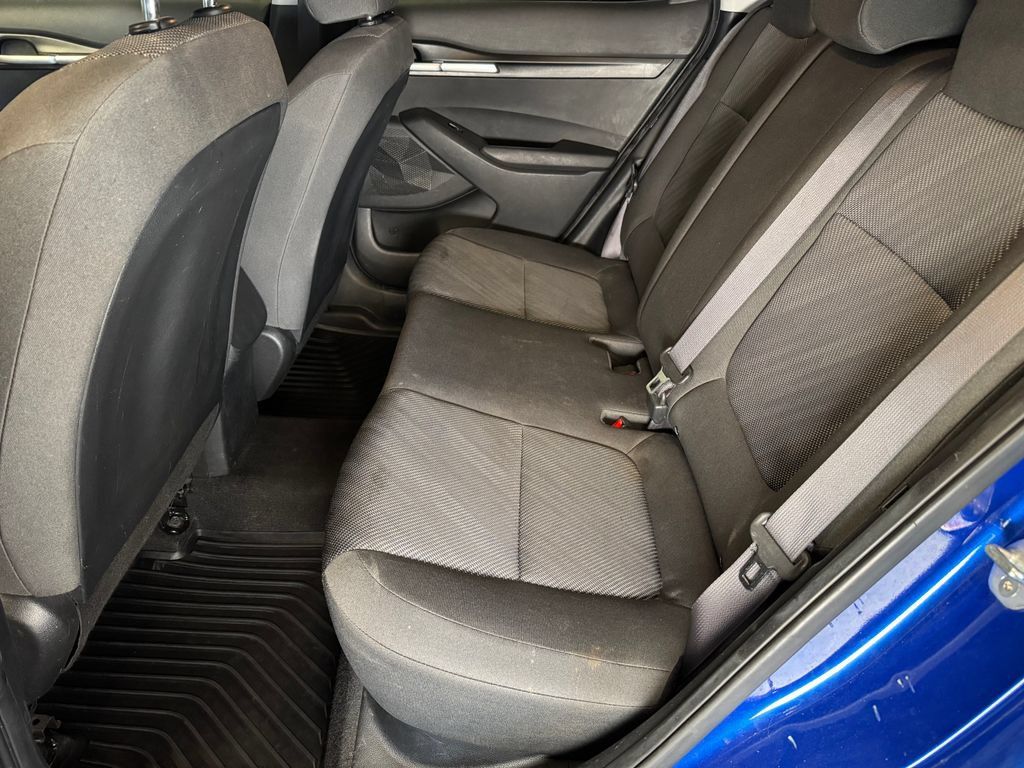 Used 2021 Kia Seltos LX AWD/4WD image 21