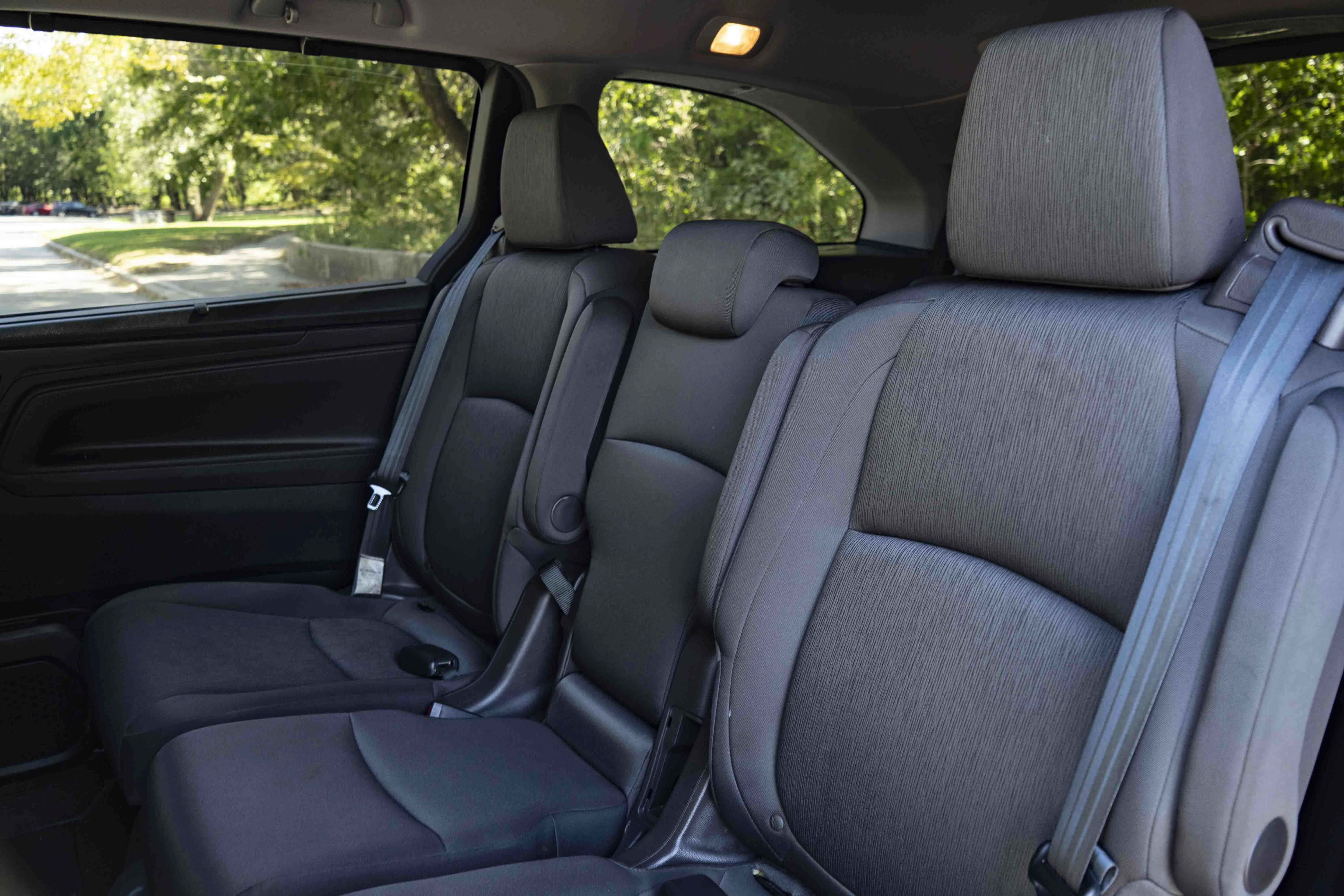 Used 2018 Honda Odyssey EX image 18