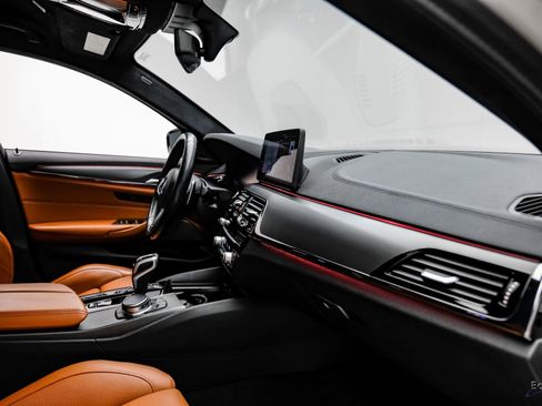 Used 2023 BMW M5 w/ Competition Package image 46