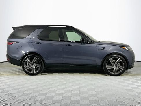 New 2026 Land Rover Discovery Limited Edition image 4