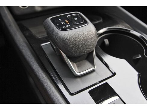 Certified 2023 Nissan Rogue SV FWD image 27