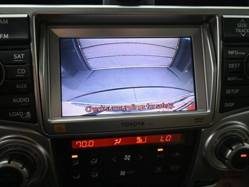 Used 2011 Toyota 4Runner Limited AWD/4WD image 20