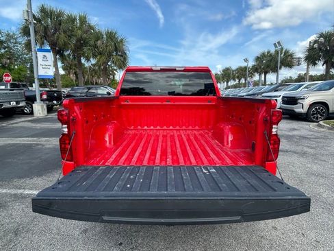 Used 2025 Chevrolet Silverado 1500 LT RWD image 10
