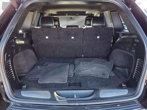 Used 2018 Jeep Grand Cherokee Limited image 28