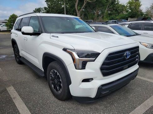 Certified 2024 Toyota Sequoia SR5 w/ SR5 Premium Package AWD/4WD image 2