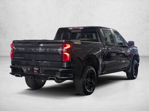 Used 2024 Chevrolet Silverado 1500 LT Trail Boss w/ Convenience Package II AWD/4WD image 5