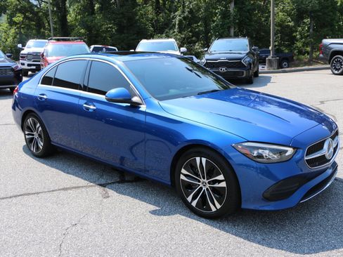 Used 2022 Mercedes-Benz C 300 Sedan image 10