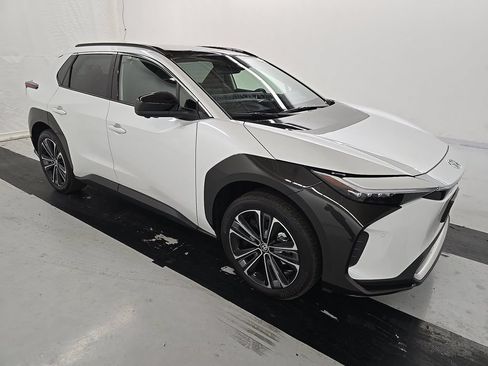 Used 2023 Toyota bZ4X AWD w/ Weather Package image 2