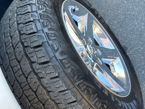 Used 2016 RAM 1500 Express image 15