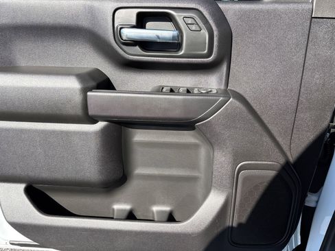 New 2025 GMC Sierra 3500 Pro w/ Convenience Package image 17