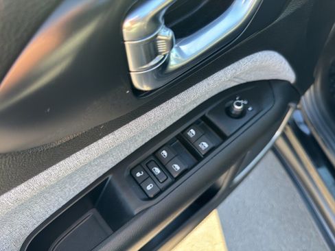 Used 2022 Jeep Compass Latitude w/ Convenience Group AWD/4WD image 12