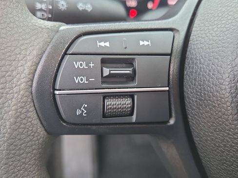 Used 2023 Honda Accord EX image 23