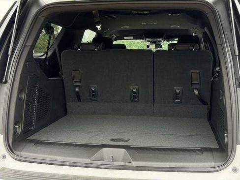 New 2026 Chevrolet Suburban LS RWD image 25