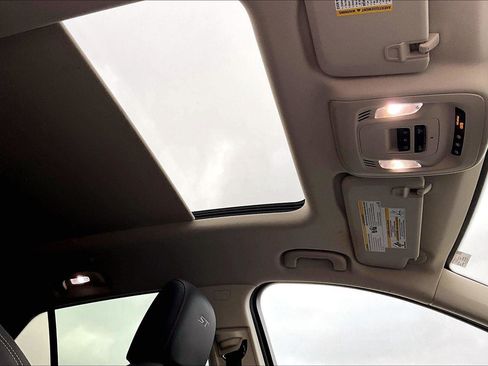 Used 2023 Buick Envision Essence w/ Sport Touring Package image 22