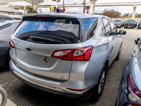 Used 2019 Chevrolet Equinox LT image 8