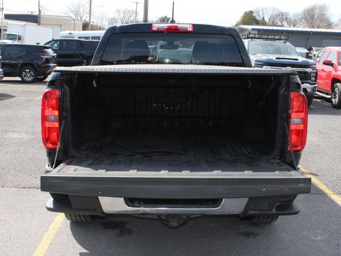 Used 2021 Chevrolet Colorado W/T w/ WT Convenience Package image 7