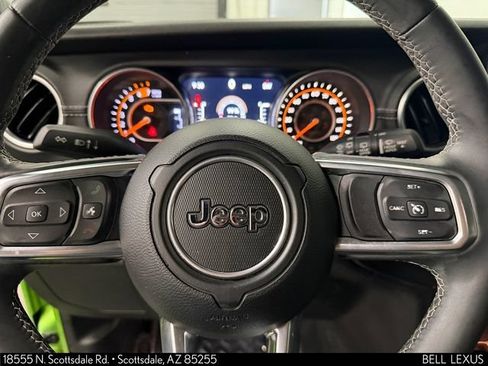 Used 2018 Jeep Wrangler Unlimited Sahara AWD/4WD image 21