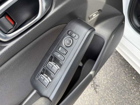 Used 2023 Honda Civic Sport image 22