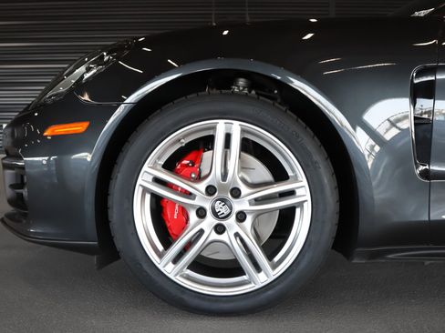 Used 2023 Porsche Panamera 4S AWD/4WD image 24