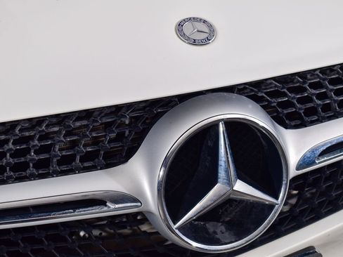 Used 2017 Mercedes-Benz GLC 300 GLC 300 Coupe image 9