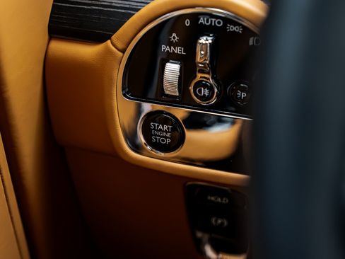 Used 2024 Rolls-Royce Spectre w/ Spectre Launch Package AWD/4WD image 41