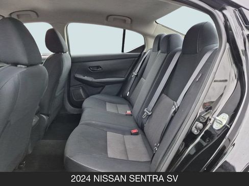 Used 2024 Nissan Sentra SV FWD image 16