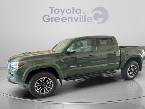 Used 2022 Toyota LTZ AWD/4WD image 2