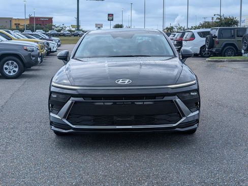 Used 2025 Hyundai Sonata SEL FWD image 8
