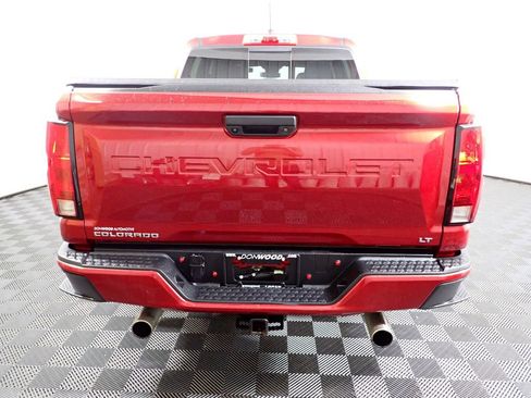 Used 2023 Chevrolet Colorado LT w/ LT Convenience Package AWD/4WD image 14