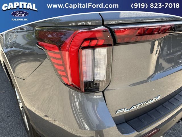 Certified 2025 Ford Explorer Platinum w/ LUX Leather Package AWD/4WD image 15