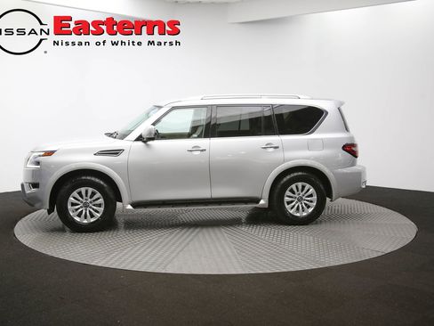 Used 2024 Nissan Armada SV image 90