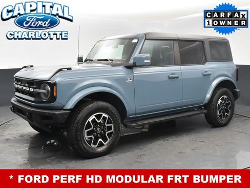 Used 2023 Ford Bronco Outer Banks image 5