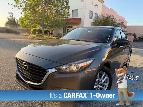 Used 2018 MAZDA MAZDA3 Sport image 5