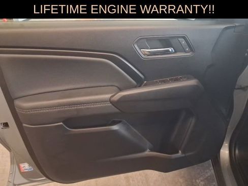 Used 2023 Chevrolet Colorado LT w/ LT Convenience Package II image 20