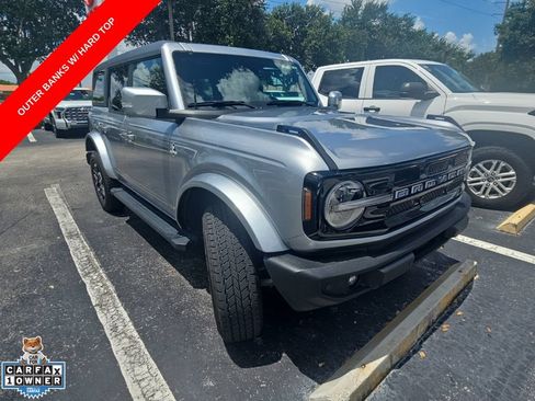 Used 2024 Ford Bronco Outer Banks AWD/4WD image 1