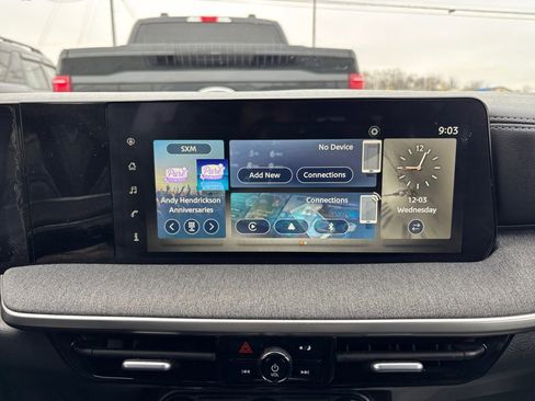 Used 2025 Nissan Kicks SV image 26