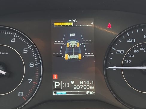 Used 2023 Subaru Impreza 2.0i Premium image 11