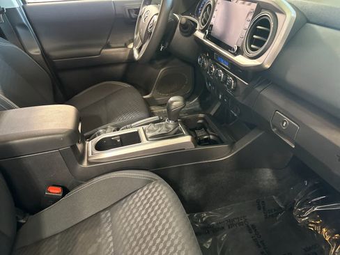 Used 2023 Toyota Tacoma 4x4 Double Cab w/ Trail Edition image 16