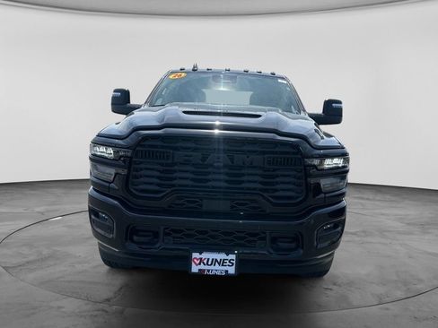 New 2026 RAM 2500 Tradesman AWD/4WD image 15