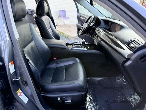 Used 2015 Lexus LS 460 AWD w/ Comfort Package image 11