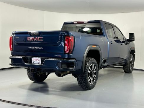 Used 2020 GMC Sierra 2500 AT4 w/ AT4 Premium Package AWD/4WD image 7