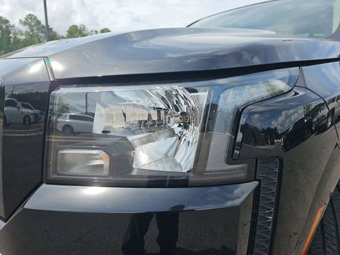 Used 2024 Nissan Frontier SV RWD image 30