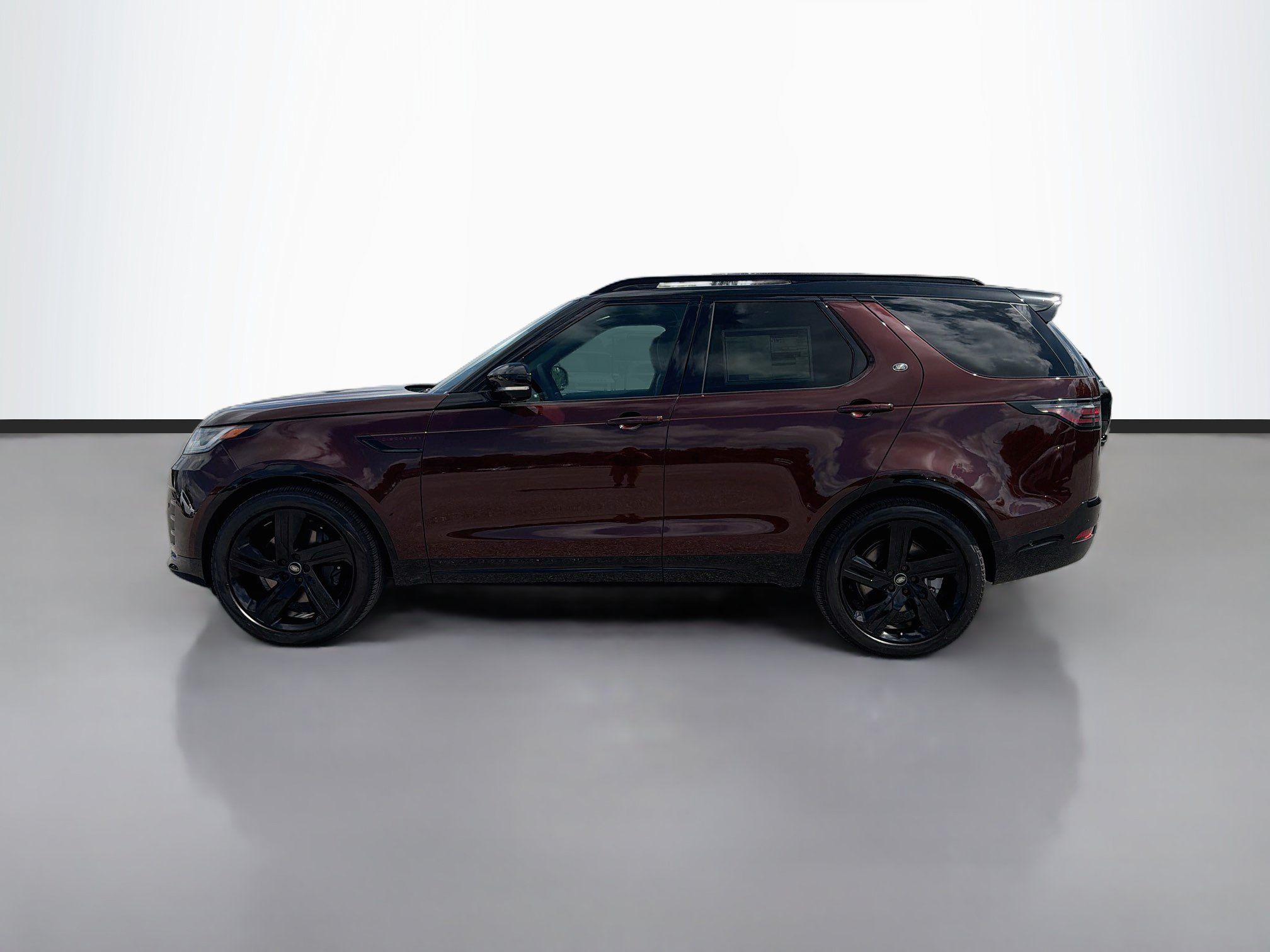 New 2026 Land Rover Discovery Limited Edition AWD/4WD image 2