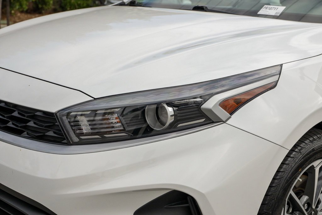 Used 2024 Kia Forte LXS FWD image 11