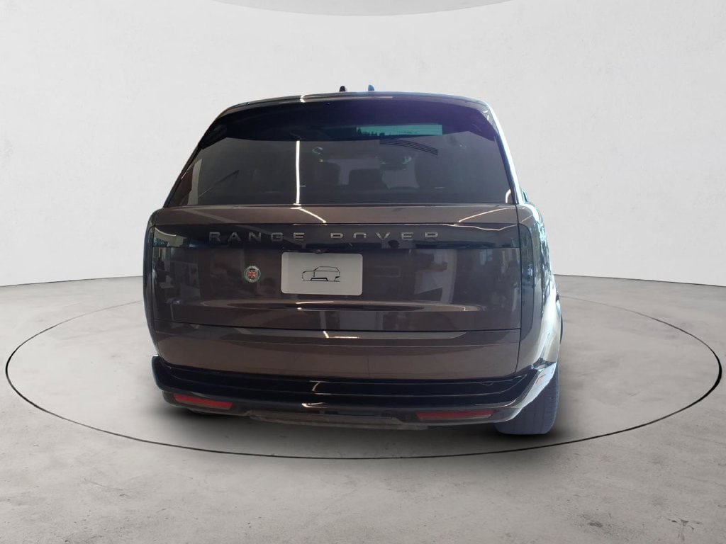 New 2025 Land Rover Range Rover SE AWD/4WD image 6