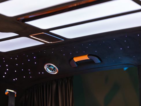 Used 2022 Mercedes-Benz Metris Passenger image 88