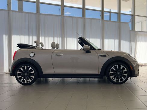 Certified 2023 MINI Cooper S w/ Signature Upholstery Package image 8