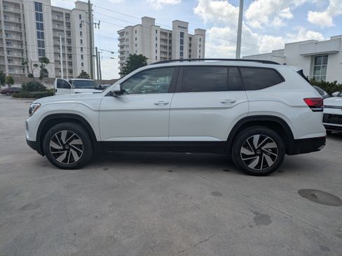 New 2026 Volkswagen Atlas SEL AWD/4WD image 7