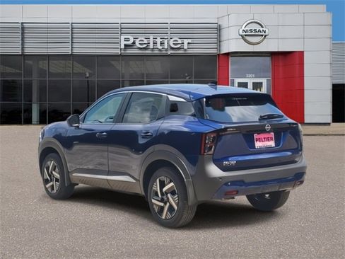 New 2025 Nissan Kicks SV w/ Illumination Package image 3