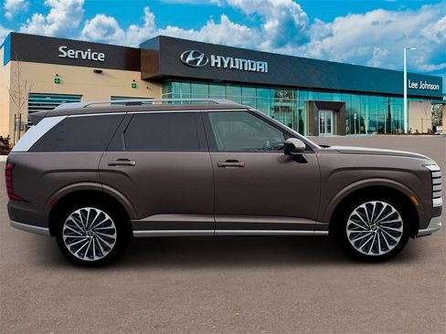 New 2026 Hyundai Palisade Calligraphy image 9